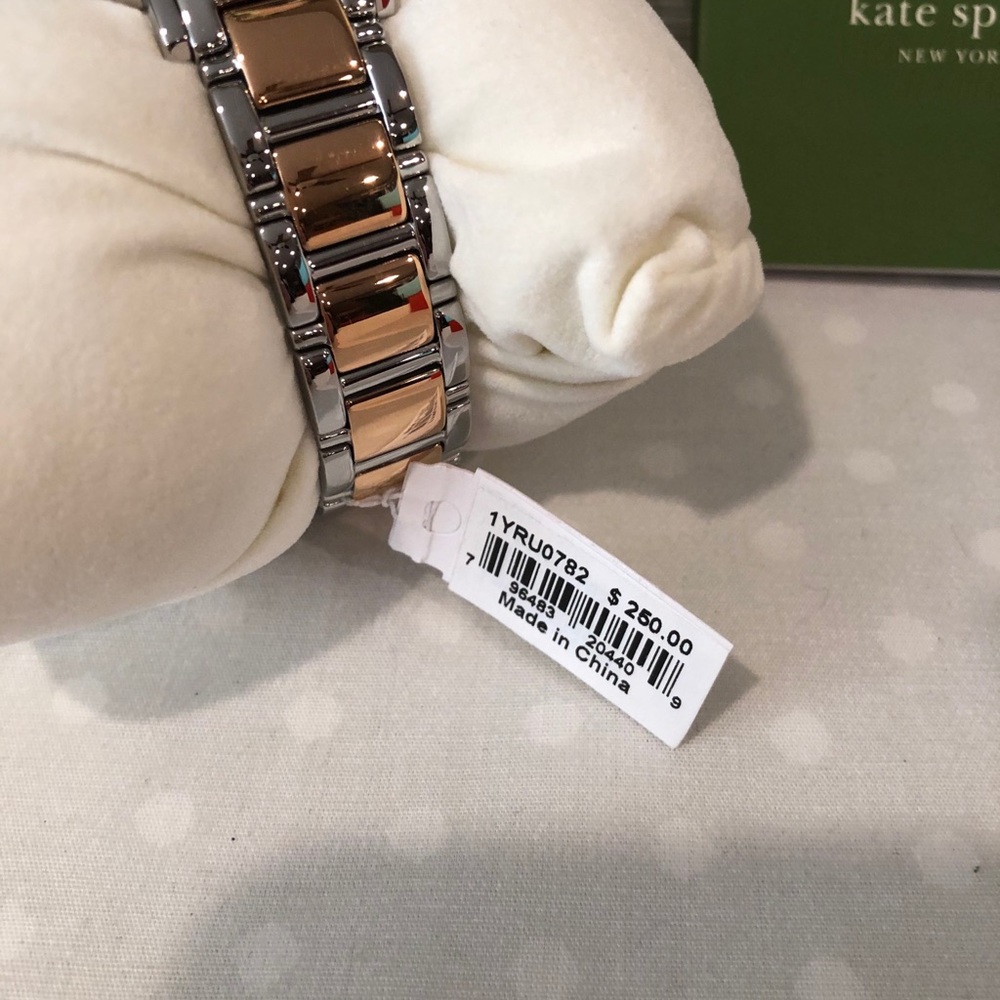 Kate Spade ♠️ Watch - Picture 5 of 5